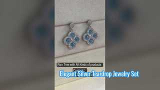 Elegante 925 zilveren druppelvormige sieradenset voor bruiloften Blauwe CZ-oorbelknopen
