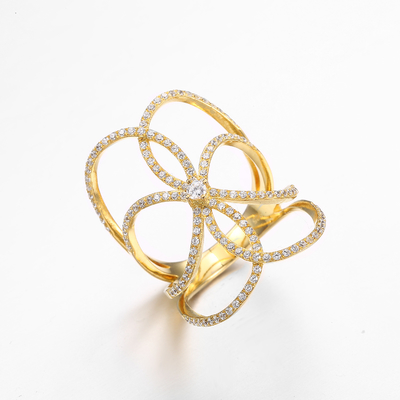 De „drievoudige Koele de Ringenboog van CZ van het Boog“ 18K Gele Plateren gaf Huwelijksring gestalte