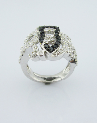 Elegant Rhodium Plated 925 zilveren sieraden Set Classic Design Bezel Setting Stud oorbellen