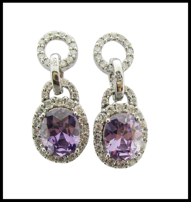 AAA-kwaliteit Kubische Zirconia Hartvormige oorbellen Hypoallergeen Voor casual party wear