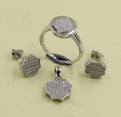 2-5g Oval 925 zilver kubieke zirconia stud oorbellen voor sieraden