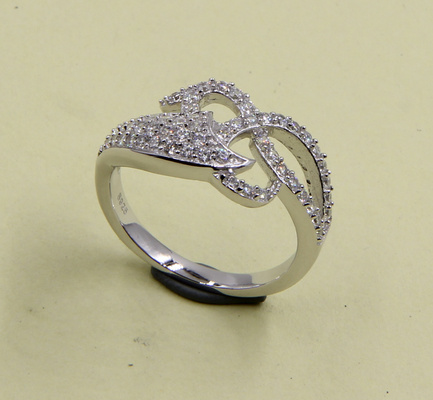 Glinsterende 925 zilveren hartvormige CZ-ringen Een vleugje briljant Sterling zilveren liefdesring Zilveren stapelbare ringen