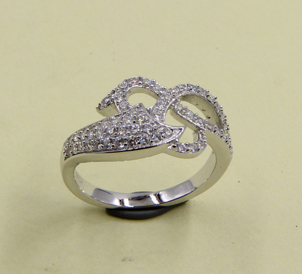 Glinsterende 925 zilveren hartvormige CZ-ringen Een vleugje briljant Sterling zilveren liefdesring Zilveren stapelbare ringen