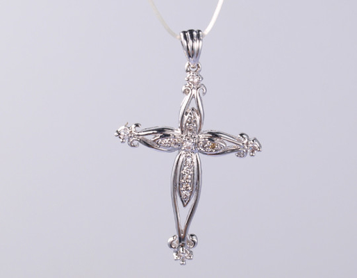 Glanzende holle wikkeling kruis religieuze CZ hanger voor dagelijks gebruik en zomervakanties overlappende kruis hanger