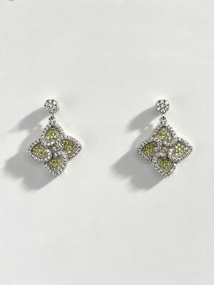 Hete zomer zilveren oorbellen Sterling CZ puntige geluksklavertje vier Kleurrijk appelgroen + witte CZ Geschikt voor casual en formele evenementen Dangle Earring Stud Back, schattige sterling zilveren oorbellen